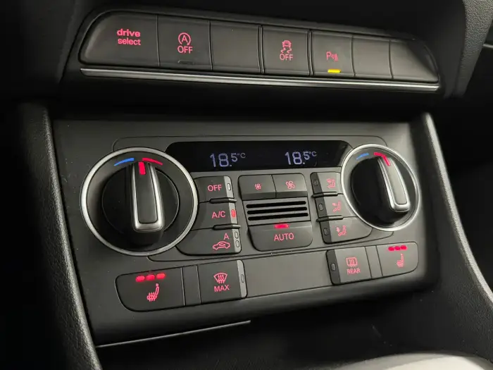 Audi Q3, photo 20