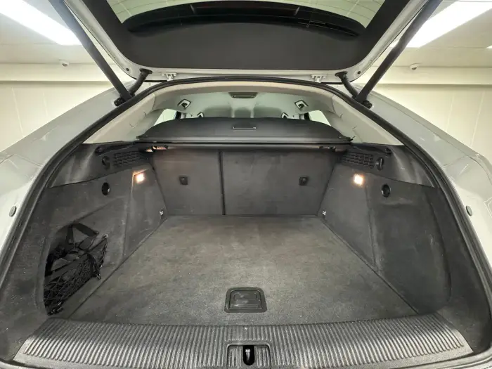 Audi Q3, photo 27
